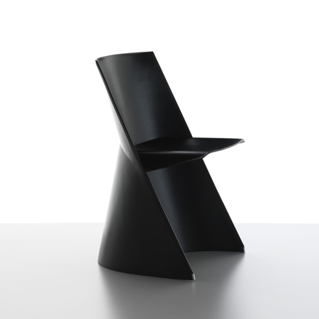 Konstantin Grcic设计的Teepee和Kanu椅子